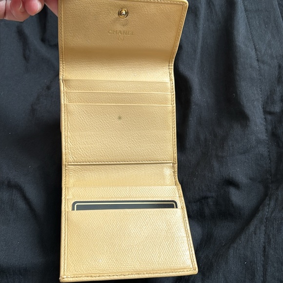 Chanel coco button leather wallet with COA double sided - Picture 4 of 12